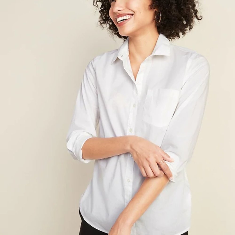 NWOT White Old Navy - The Classic Shirt